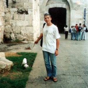 Yogi at Jerusalem's gates