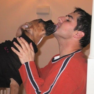 Daddy, can I have a Kiss?