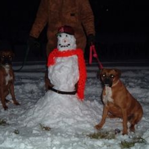 the girls w/ the snowman