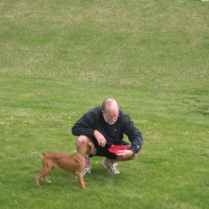 Grandpa teaching me how to play frisbee
