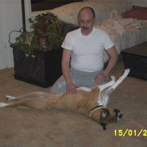 Daddy gives the BEST belly rubs