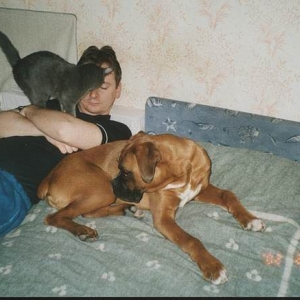 Axel, Kesztyu, daddy