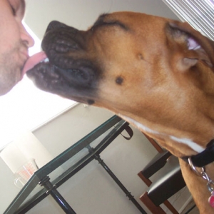 Kiss Dad
