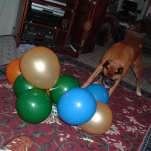 Magic and her balloons