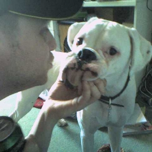 Gimme a kiss.....!