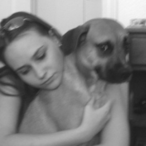 Verne E Lou