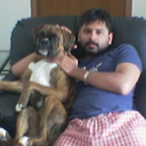 gabbar sharing his seat with papa