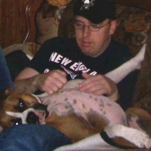 Ali loves when Dale visits