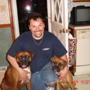 Kaine & Zoey With Dad
