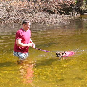 swimming with lifejacket