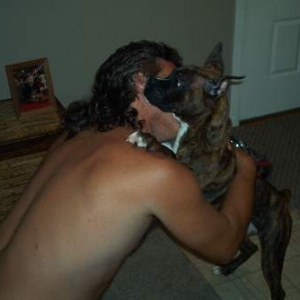 AW! Hugs for Daddy!