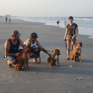 Tasha & Hurley & Bella @ the Beach