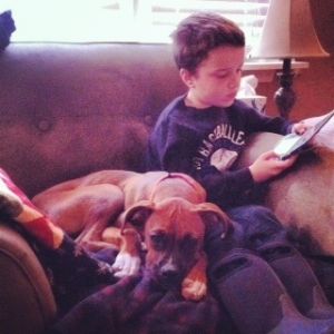 Shelby & her kid. (: