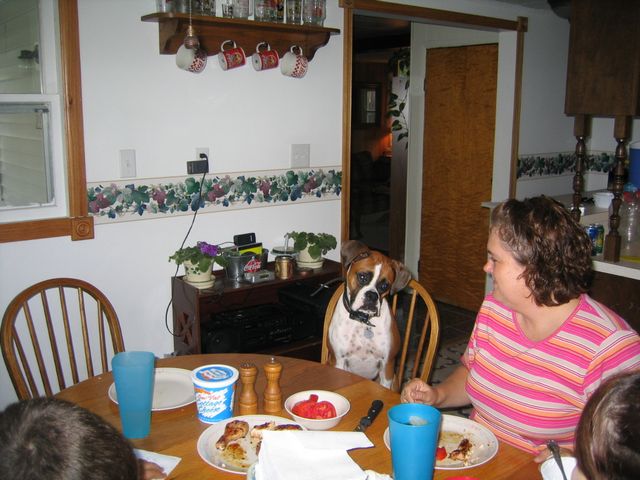 Bayleigh at table