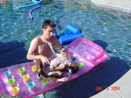 Belly rub in the pool
