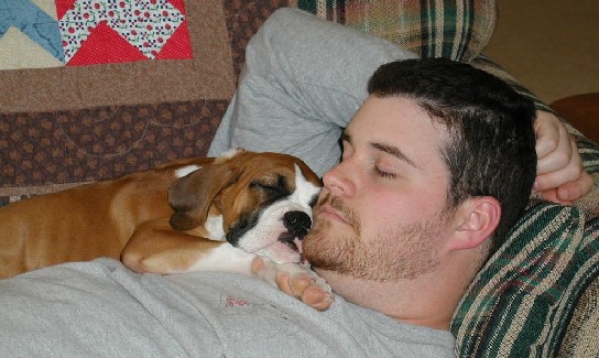 Claire sleeping with Daddy