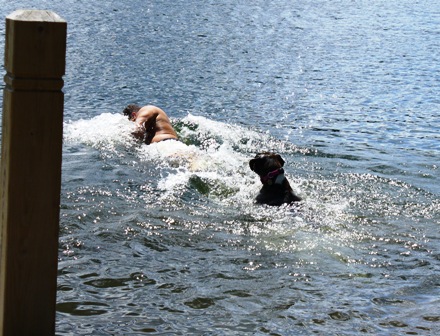 Cora_swimming_0042