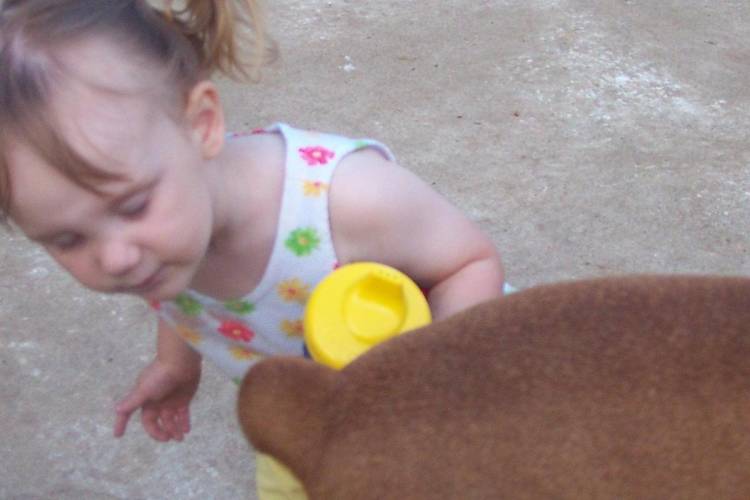 kensey smellling buddy
