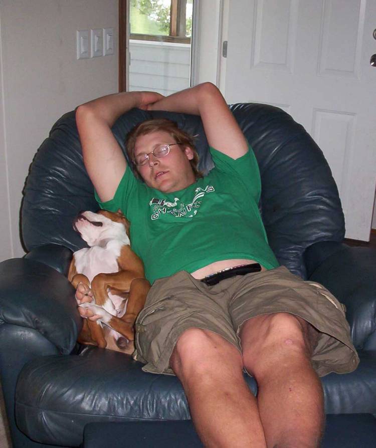 Lazy Bones on a LazyBoy