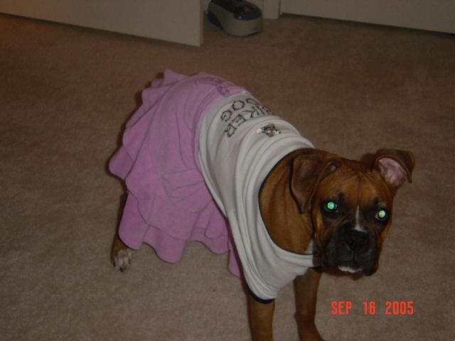 Mommy playing dressup