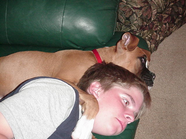 Nick and Pay watching TV